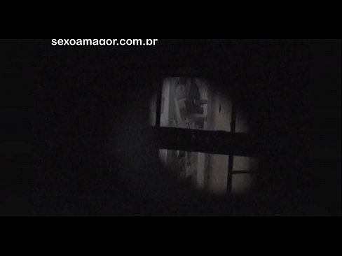 ❤️ Lourinho é filmado secretamente por um voyeur de bairro escondido atrás de tijolos ocos Sexo vídeo em porno pt.ph-vassena.ru ❌❤